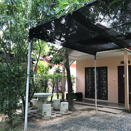 Green Leaf Resort Surin Exterior photo